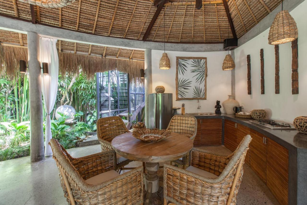 The Green Room Canggu Екстер'єр фото