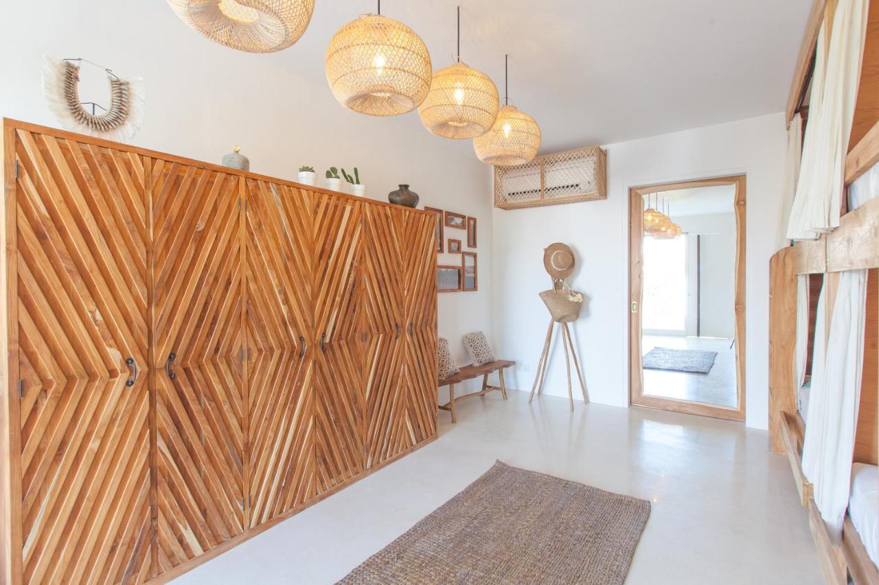 The Green Room Canggu Екстер'єр фото