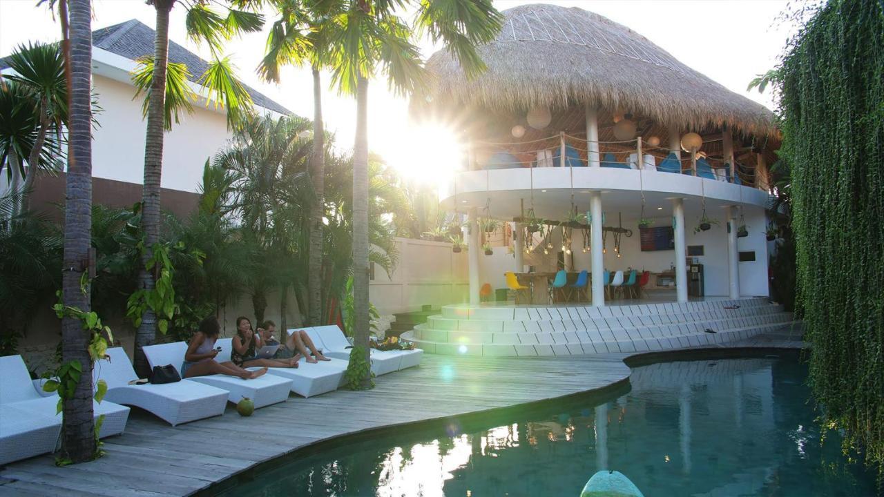 The Green Room Canggu Екстер'єр фото