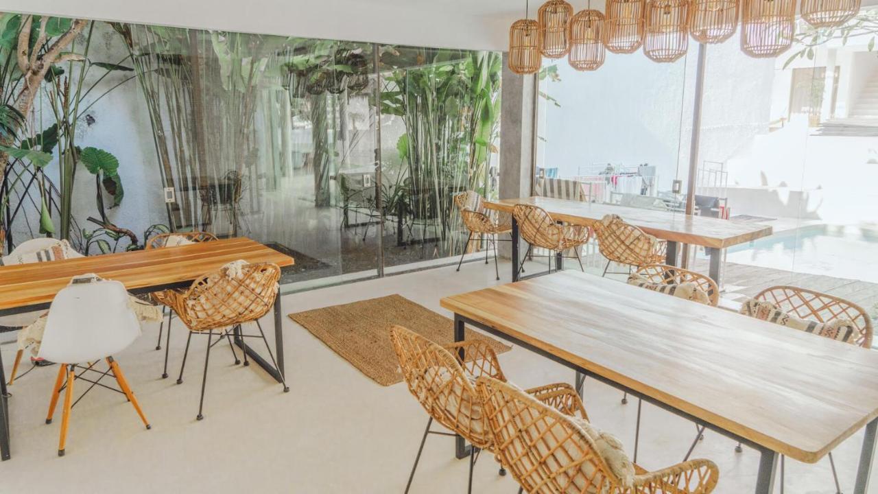 The Green Room Canggu Екстер'єр фото