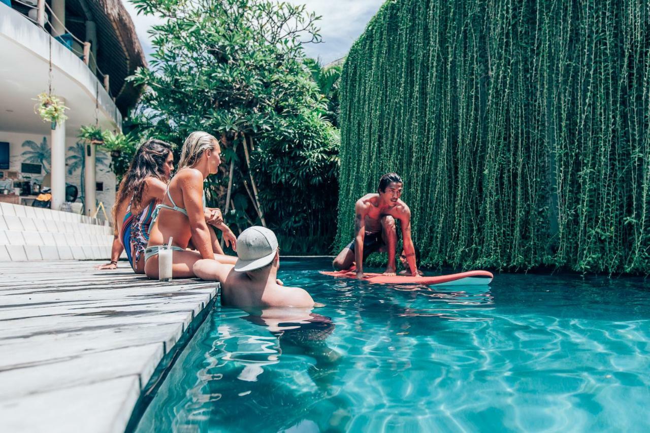 The Green Room Canggu Екстер'єр фото